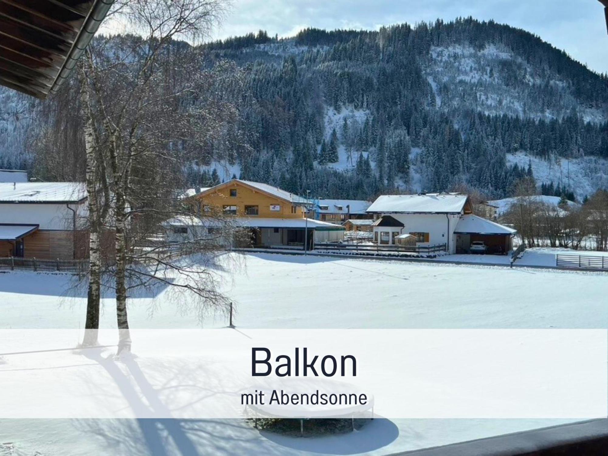 Apartments Tannheim - Bei Birgit Mariacher - Inklusive Sommerbergbahnen - Infrarotsauna & Broetchenservice - Zentral Mit Bergblick Bagian luar foto