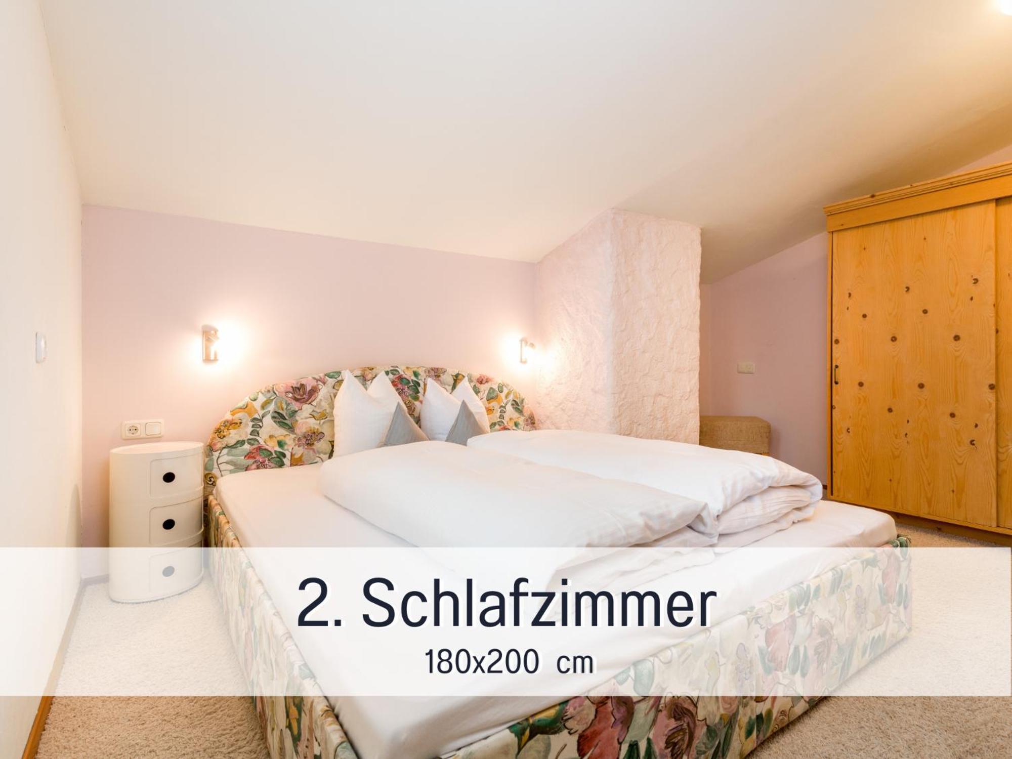 Apartments Tannheim - Bei Birgit Mariacher - Inklusive Sommerbergbahnen - Infrarotsauna & Broetchenservice - Zentral Mit Bergblick Bagian luar foto