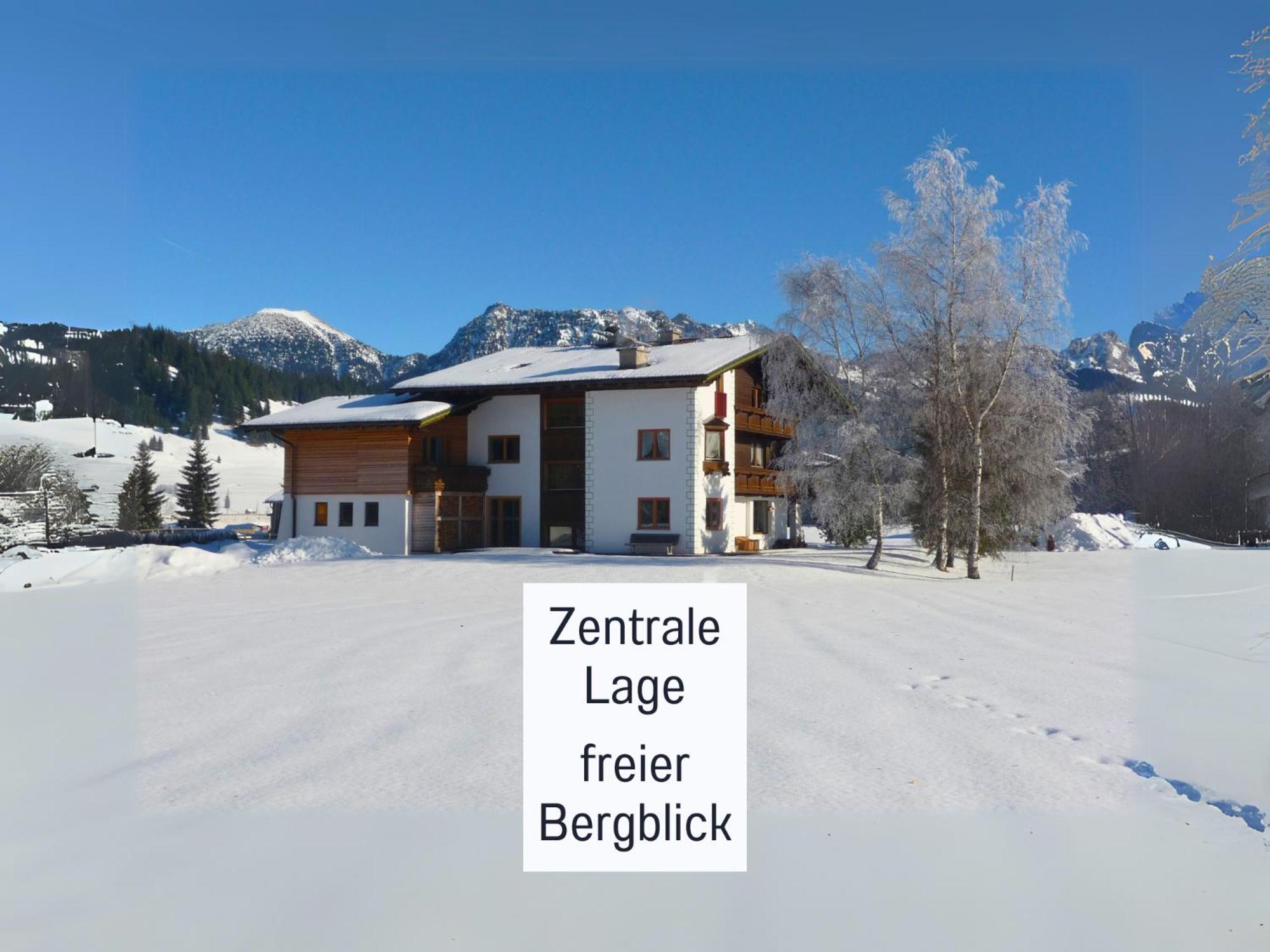 Apartments Tannheim - Bei Birgit Mariacher - Inklusive Sommerbergbahnen - Infrarotsauna & Broetchenservice - Zentral Mit Bergblick Bagian luar foto