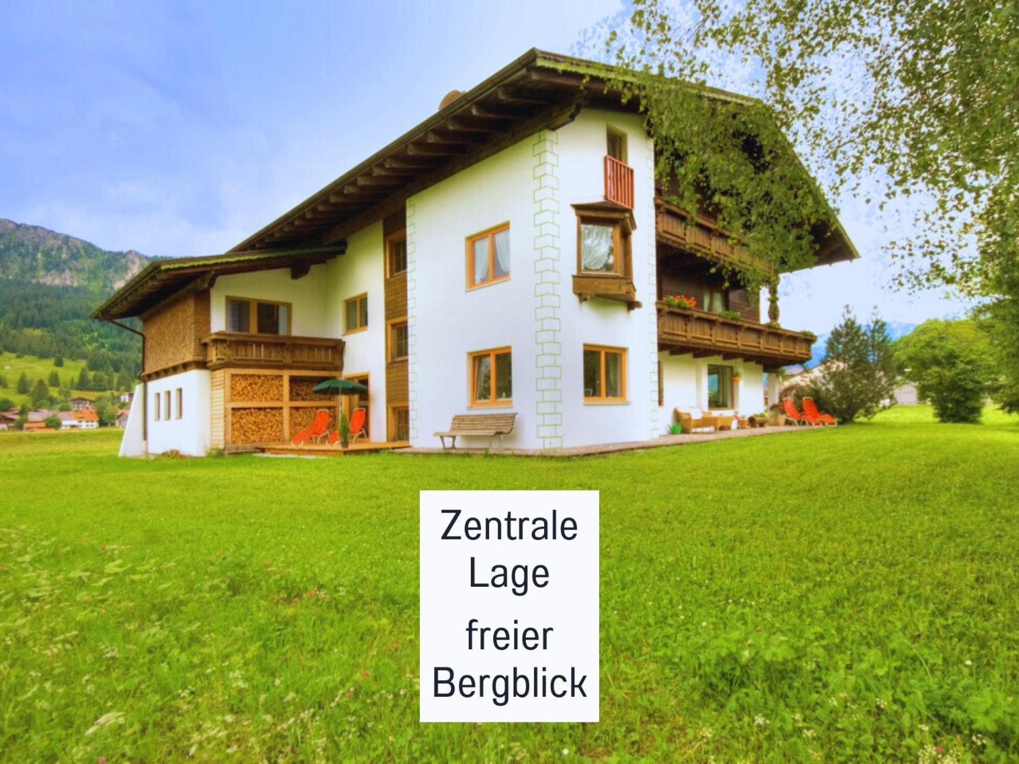 Apartments Tannheim - Bei Birgit Mariacher - Inklusive Sommerbergbahnen - Infrarotsauna & Broetchenservice - Zentral Mit Bergblick Bagian luar foto